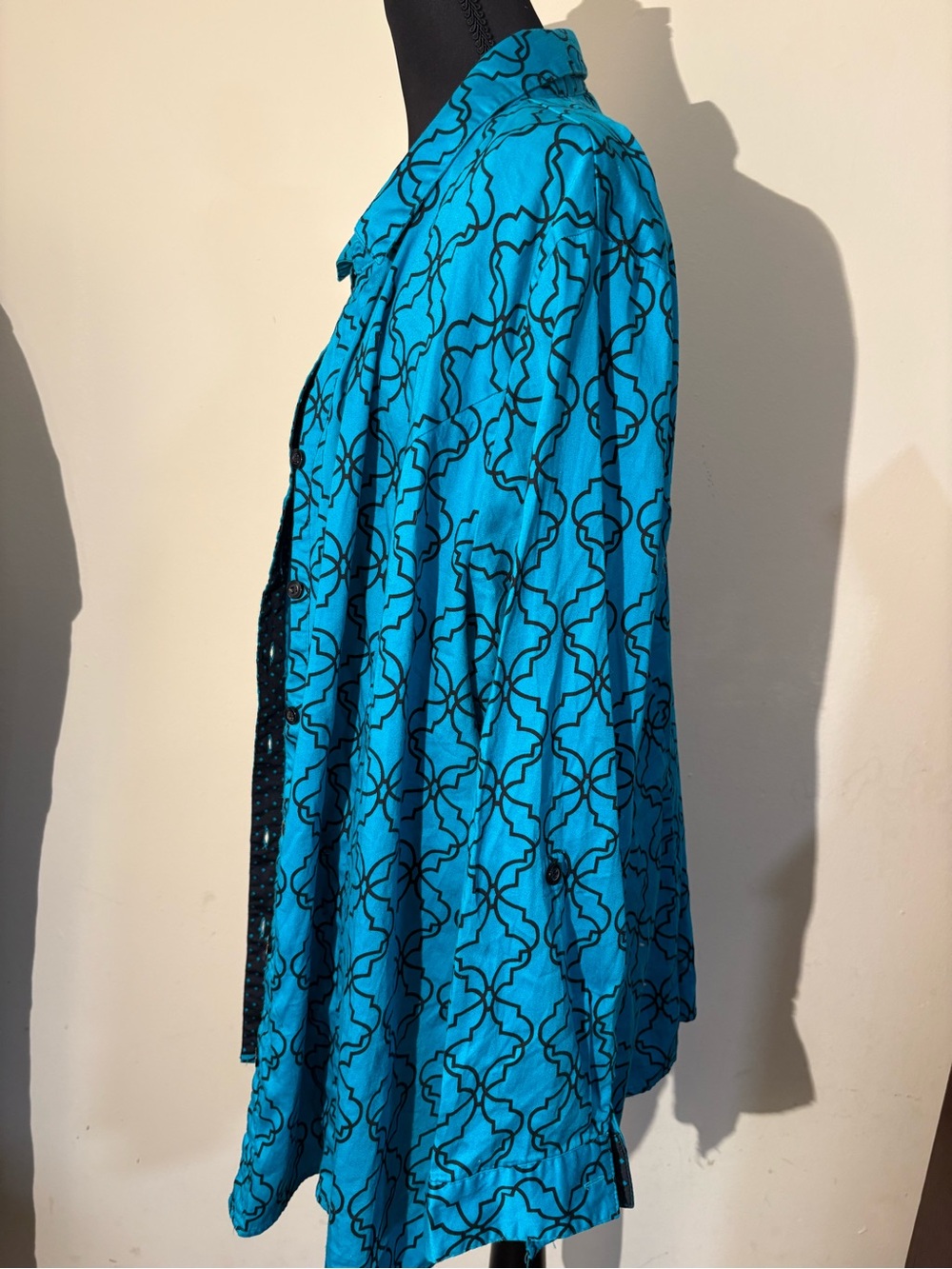 2X Catherines Teal & Black Geometric Button-Up Shirt.Colorful Slenderizing!#Arts - Picture 7 of 12